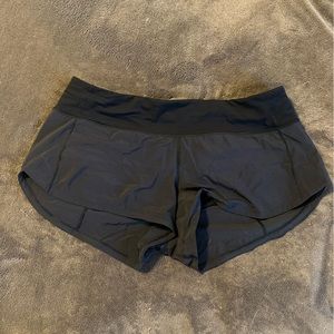 Lululemon speed up shorts 2.5” size 6